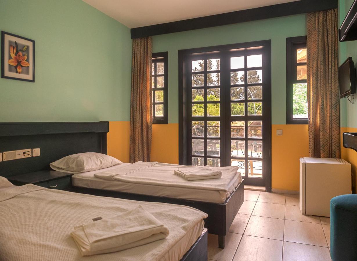 Ares Dream Hotel Kemer Exterior photo